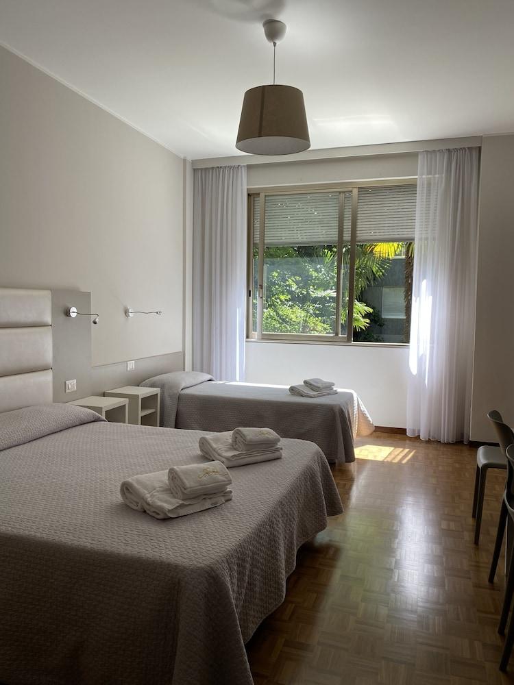 Hotel Due Giardini Mailand Exterior foto
