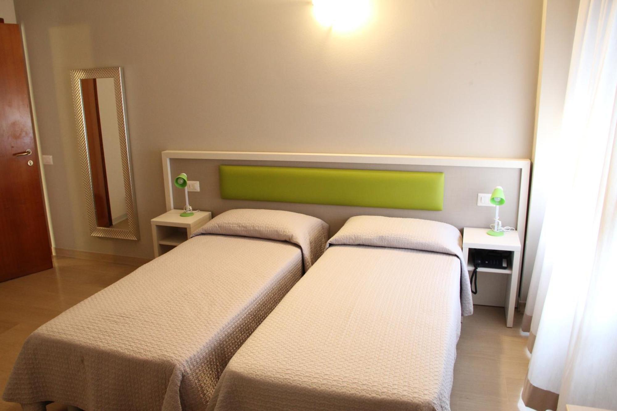 Hotel Due Giardini Mailand Zimmer foto
